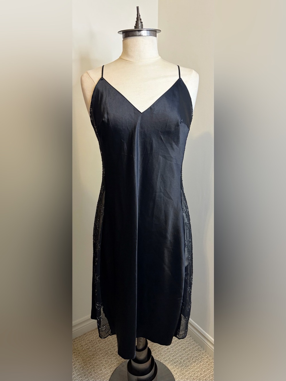 VICTORIA’S SECRET Black Satin & Sheer Metallic Lace Side Slip Dress SIZE LARGE